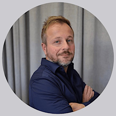 Steeve Prizzi, Agent général d'assurance – Generali